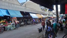 งานเทศกิจนครแม่สอด ออกตรวจความเรียบร้อยและจัดระเบียบตลาดเทศบาลนครแม่สอด 18/2/2565