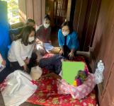 ร่วมประชุมปรึกษาหารือเรื่องการจัดเก็บ ๆ จปฐ. และลงพื้นที่เยี่ยมบ้าน ผู้ที่ตกเกณฑ์จปฐ. จำนวน 6 รายในเขตเทศบาลนครแม่สอด