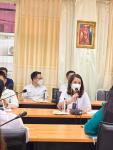 น.ส.ระวีกัญจณัฐ หริรักษ์ ผู้อำนวยการกองสวัสดิการสังคม ข้าร่วมประชุม หัวหน้าส่วนราชการ ครั้งที่ 3/2565 ประจำเดือนมีนาคม