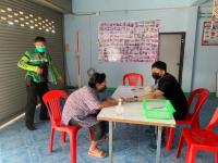 ลงพื้นที่มอบเบี้ยยังชีพให้ผู้สูงอายุและผู้พิการในเขตเทศบาลนครแม่สอดทั้งหมด 20 ชุมชน 