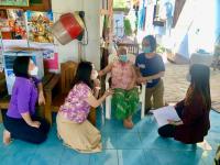 ลงพื้นที่เยี่ยมบ้านคนพิการ เพื่อมอบของที่ละลึกเนื่องในงานวันคนพิการสากลจังหวัดตาก ประจำปี 2565 