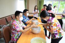 กองยุทธศาสตร์และงบประมาณ จัดกิจกรรมรดน้ำดำหัว เนื่องในประเพณีสงกรานต์ ประจำปี 2565