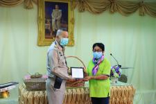 โครงการฝึกอาชีพให้ความรู้ชุมชนในเขตเทศบาลนครแม่สอดระยะยาว ประจำปีงบประมาณ 2564 หลักสูตรที่ 1 ดอกไม้ประดิษฐ์จากริบบิ้นผ้า