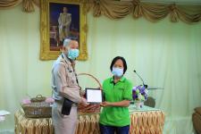 โครงการฝึกอาชีพให้ความรู้ชุมชนในเขตเทศบาลนครแม่สอดระยะยาว ประจำปีงบประมาณ 2564 หลักสูตรที่ 1 ดอกไม้ประดิษฐ์จากริบบิ้นผ้า