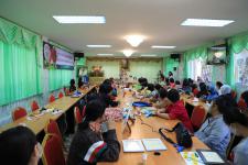 โครงการฝึกอาชีพให้ความรู้ชุมชนในเขตเทศบาลนครแม่สอดระยะยาว ประจำปีงบประมาณ 2564 หลักสูตรที่ 1 ดอกไม้ประดิษฐ์จากริบบิ้นผ้า