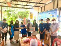 ลงพื้นที่เยี่ยมบ้านคนพิการ เพื่อมอบของที่ละลึกเนื่องในงานวันคนพิการสากลจังหวัดตาก ประจำปี2564