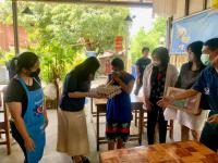 ลงพื้นที่เยี่ยมบ้านคนพิการ เพื่อมอบของที่ละลึกเนื่องในงานวันคนพิการสากลจังหวัดตาก ประจำปี2564