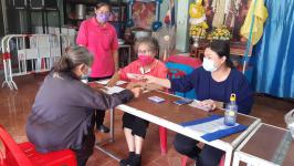 งานส่งเสริมและสวัสดิการสังคม ได้ออกบริการประชาชนโดยการแจกเบี้ยยังชีพผู้สูงอายุ ผู้พิการ ณ ที่ทำการชุมชนแต่ละชุมชน ทั้ง 20ชุมชน