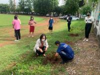 กองสวัสดิการสังคมร่วมกิจกรรมันรักต้นไม้ประจำปีของชาติ พ.ศ.2565 ตามโครงการปลูกต้นไม้และปลูกป่าเฉลิมพระเกียรติ เนื่องในโอกาสมหามงคลพระราชพิธีบรมราชาภิเษก ภายใต้ชื่อ “รวมใจไทย ปลูกต้นไม้ เพื่อแผ่นดิน”สืบสาน 100 ล้านต้น