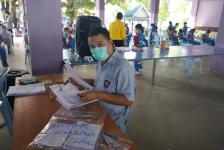 เทศบาลนครแม่สอดจัดบริการฉีดวัคซีนเข็มที่ 2 สำหรับนักเรียนอายุ 5-11 ปี ณ โรงเรียนเทศบาลวัดชุมพลคีรี