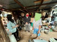 ลงพื้นที่ ชุมชนบ้านทุ่ง และชุมชนจ๊อกจอ เยี่ยมบ้านผู้ประสบปัญหาทางสังคมด้านการครองชีพ