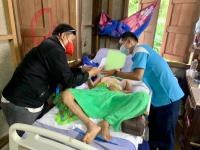 งานสังคมสงเคราะห์ลงพื้นที่ ชุมชนสองแควสอง โดยให้บริการในภารกิจของศูนย์บริการคนพิการทั่วไปเทศบาลนครแม่สอด