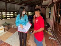 งานสังคมสงเคราะห์ลงพื้นที่ชุมขนสองแคว1เพื่อติดตามการปฏิบัติงานของอาสาผู้ดูแลผู้ป่วยระยะยาวกรณีได้รับการผ่าตัดสมองและไม่สามารถช่วยเหลือตัวเองได้ 