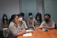 ประชุมพนักงาน พนักงานจ้าง กองการศึกษาเทศบาลนครแม่สอด