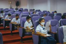 ตรวจเยี่ยมสนามสอบการแข่งทางวิชาการ "แข่งขันคนเก่ง" ตัวแทนสังกัดเทศบาลนครแม่สอด