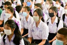 อบรมทุกมิติในการเปลี่ยนแปลงสังคมสมัยใหม่ประจำสัปดาห์ โรงเรียนเทศบาลเฉลิมพระเกียรติฯ