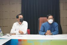 รองนายกเทศมนตรีนครแม่สอดนครแม่สอด จัดประชุมพนักงานเทศบาล พนักงานจ้าง กองการศึกษาเทศบาลนครแม่สอด