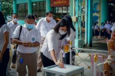 เทศบาลนครแม่สอด จัดกิจกรรมแห่เทียนจำนำพรรษา ประจำปี 2565