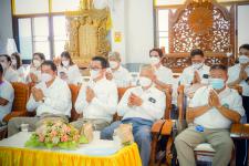 เทศบาลนครแม่สอดร่วมกับวัดแม่ซอดหน้าด่าน ร่วมสืบสานประเพณีแล้อุ๊ปั๊ดตะก่า ประจำปี 2565