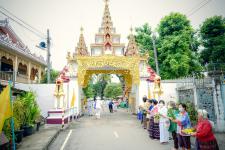 เทศบาลนครแม่สอดร่วมกับวัดแม่ซอดหน้าด่าน ร่วมสืบสานประเพณีแล้อุ๊ปั๊ดตะก่า ประจำปี 2565