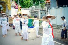 เทศบาลนครแม่สอดร่วมกับวัดแม่ซอดหน้าด่าน ร่วมสืบสานประเพณีแล้อุ๊ปั๊ดตะก่า ประจำปี 2565