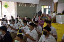 โรงเรียนในสังกัดเทศบาลนครแม่สอด จัดกิจกรรมแห่เทียนจำนำพรรษา ประจำปี 2565