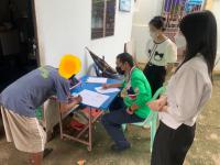 ลงพื้นที่ชุมชนตาลเดี่ยวเยี่ยมบ้านผู้ประสบปัญหาทางสังคมด้านการครองชีพ เพื่อให้คำแนะนำการเข้าถึงสิทธิสวัสดิการ 