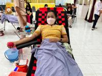 โรงเรียนกีฬาเทศบาลนครแม่สอดเข้าร่วม "โครงการอาสาทำดีบริจาคโลหิต” เนื่องในวันเฉลิมพระชนมพรรษา 70 พรรษา พระบาทสมเด็จพระปรเมนทรรามาธิบดีศรีสินทรมหาวชิราลงกรณ์พระวชิรเกล้าเจ้าอยู่หัว 28