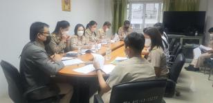 การประชุมคณะกรรมการนิเทศ ติดตามตรวจสอบและประเมินคุณภาพการศึกษาระดับการศึกษาขั้นพื้นฐานของสถานศึกษาในสังกัดเทศบาลนครแม่สอด ประจำปี 2565