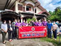 ร่วมมอบทุนทรัพย์เพื่อช่วยเหลือครัวเรือนผู้ประสบปัญหาอัคคีภัย ชุมชนสองแคว 1