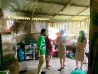 งานสังคมสงเคราะห์ ลงพื้นที่ชุมชนวัดสักทอง เพื่อประเมินสภาพที่อยู่อาศัยที่มีสภาพแวดล้อมไม่เหมาะสม 