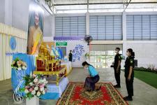 พิธีถวายพระพรชัยมงคล เนื่องในวโรกาส วันเฉลิมพระชนมพรรษาสมเด็จพระนางเจ้าสิริกิติ์พระบรมราชินีนาถ พระบรมราชชนนีพันปีหลวง ประจำปี 2565 โรงเรียนเทศบาลเฉลิมพระเกียรติสมเด็จพระเทพรัตนราชสุดาฯ สยามบรมราชกุมารี