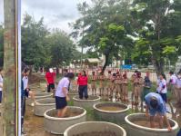 โรงเรียนเทศบาลวัดดอนแก้ว ร่วมกับชมรมพุทธศาสตร์สากล จัดกิจกรรมรณรงค์ต้านสิ่งเสพติดและการใช้กัญชาในสถานศึกษา