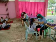 โรงเรียนเทศบาลวัดดอนแก้ว ร่วมกับแผนกทัตกรรมโรงพยาบาลแม่สอด ตรวจสุขภาพช่องปากนักเรียนชั้นประถมศึกษาปีที่ 1-6 