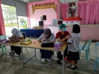 โรงเรียนเทศบาลวัดดอนแก้ว ร่วมกับแผนกทัตกรรมโรงพยาบาลแม่สอด ตรวจสุขภาพช่องปากนักเรียนชั้นประถมศึกษาปีที่ 1-6 