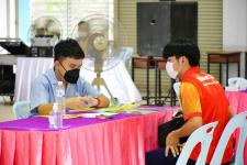 โรงเรียนเทศบาลเฉลิมพระเกียรติสมเด็จพระเทพรัตนราชสุดา ฯ สยามบรมราชกุมารี สังกัดกองการศึกษา เทศบาลนครแม่สอด ตรวจสุขภาพประจำปีให้กับนักเรียน ระดับชั้นมัธยมศึกษาปีที่ 4 ประจำปีการศึกษา 2565