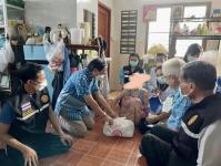 ลงพื้นที่เยี่ยมบ้านผู้สูงอายุที่มีภาวะติดบ้านต้องได้รับการดูแลระยะยาว
