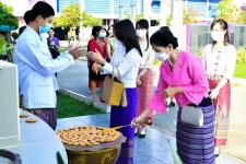 โรงเรียนเทศบาลเฉลิมพระเกียรติฯ จัดกิจกรรมสืบสานประเพณีวันลอยกระทง ประจำปี 2565