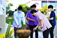 โรงเรียนเทศบาลเฉลิมพระเกียรติฯ จัดกิจกรรมสืบสานประเพณีวันลอยกระทง ประจำปี 2565