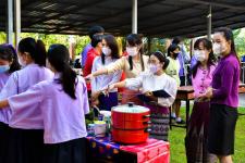 โรงเรียนเทศบาลเฉลิมพระเกียรติฯ จัดกิจกรรมสืบสานประเพณีวันลอยกระทง ประจำปี 2565