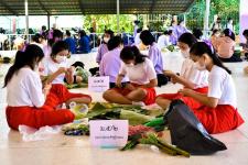 โรงเรียนเทศบาลเฉลิมพระเกียรติฯ จัดกิจกรรมสืบสานประเพณีวันลอยกระทง ประจำปี 2565
