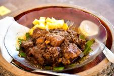 โรงเรียนเทศบาลเฉลิมพระเกียรติฯ จัดกิจกรรมสืบสานประเพณีวันลอยกระทง ประจำปี 2565