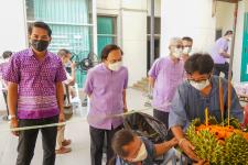 กองการศึกษาเทศบาลนครแม่สอด จัดงานสืบสานประเพณีลอยกระทง ประจำปีงบประมาณ 2565