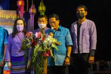 กองการศึกษาเทศบาลนครแม่สอด จัดงานสืบสานประเพณีลอยกระทง ประจำปีงบประมาณ 2565