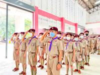 โรงเรียนเทศบาลวัดดอนแก้ว เป็นประธานพิธีวางพวงมาลาถวายราชสดุดี และถวายบังคมพระราชานุสาวรีย์ พระบาทสมเด็จพระมงกุฎเกล้าเจ้าอยู่หัว เนื่องในวันสมเด็จพระมหาธีรราชเจ้า