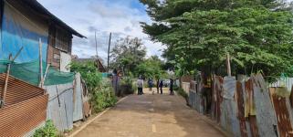 งานพัฒนาชุมชน ท่านประธานสภาฯ จนท.กองยุทธศาสตร์พร้อมประธานชุมชนสองแคว 2 ลงพื้นที่สำรวจ