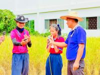 โรงเรียนเทศบาลวัดดอนแก้ว จัดกิจกรรมเก็บเกี่ยวและบริหารจัดการข้าวนาอินทรีย์ ระดับมัธยมศึกษาปีที่ 1-3  ประจำปีการศึกษา 2565