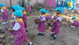 ศูนย์พัฒนาเด็กเล็กโรงเรียนเทศบาลวัดดอนแก้ว จัดกิจกรรมหนูน้อยจิตอาสา เนื่องจากวันดินโลก ประจำปี 2565