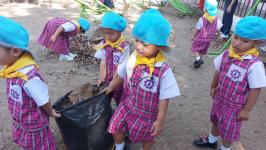 ศูนย์พัฒนาเด็กเล็กโรงเรียนเทศบาลวัดดอนแก้ว จัดกิจกรรมหนูน้อยจิตอาสา เนื่องจากวันดินโลก ประจำปี 2565