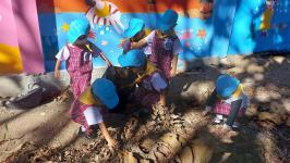 ศูนย์พัฒนาเด็กเล็กโรงเรียนเทศบาลวัดดอนแก้ว จัดกิจกรรมหนูน้อยจิตอาสา เนื่องจากวันดินโลก ประจำปี 2565